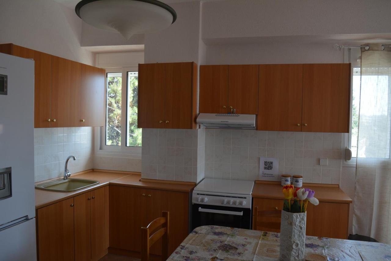 Panos Apartments Gerakini Bagian luar foto